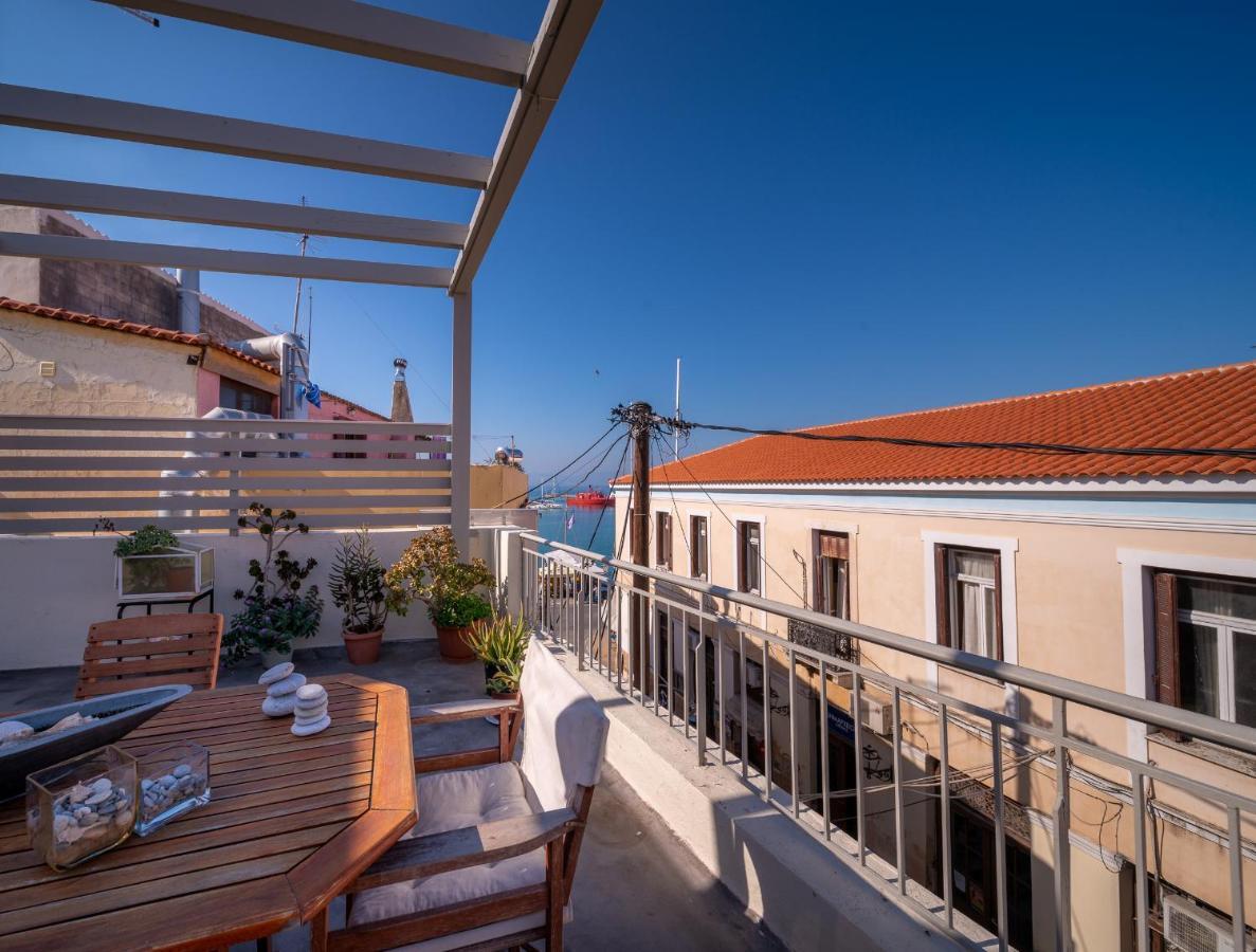 The Roof - Flat Sea View In Aegina Town Daire Dış mekan fotoğraf